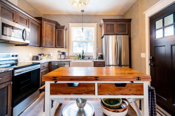 Contemporary Sheridan Home with Porch - Walk Downtown image 13