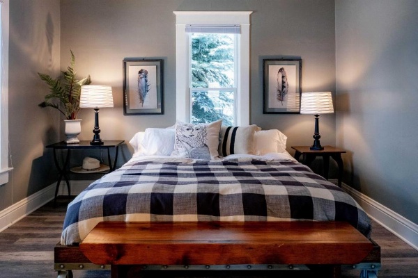 Contemporary Sheridan Home with Porch - Walk Downtown image 21