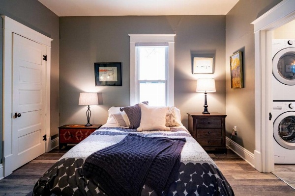 Contemporary Sheridan Home with Porch - Walk Downtown image 24