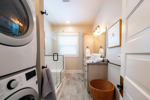 Contemporary Sheridan Home with Porch - Walk Downtown image 28